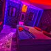Fete 18+ cu aspect fizic.